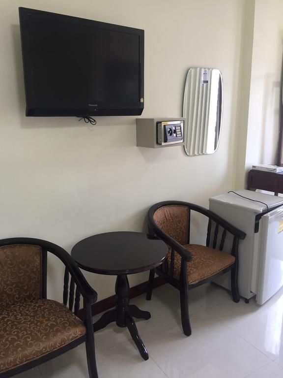 Baan Taweesuk Guest House HHQ Zewnętrze zdjęcie