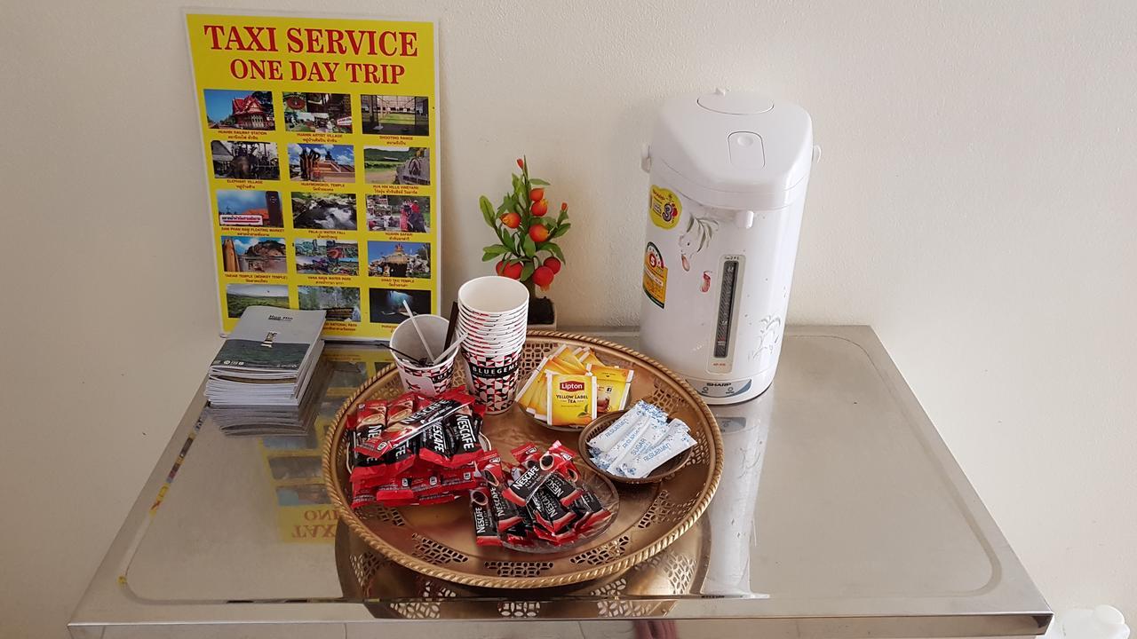 Baan Taweesuk Guest House HHQ Zewnętrze zdjęcie