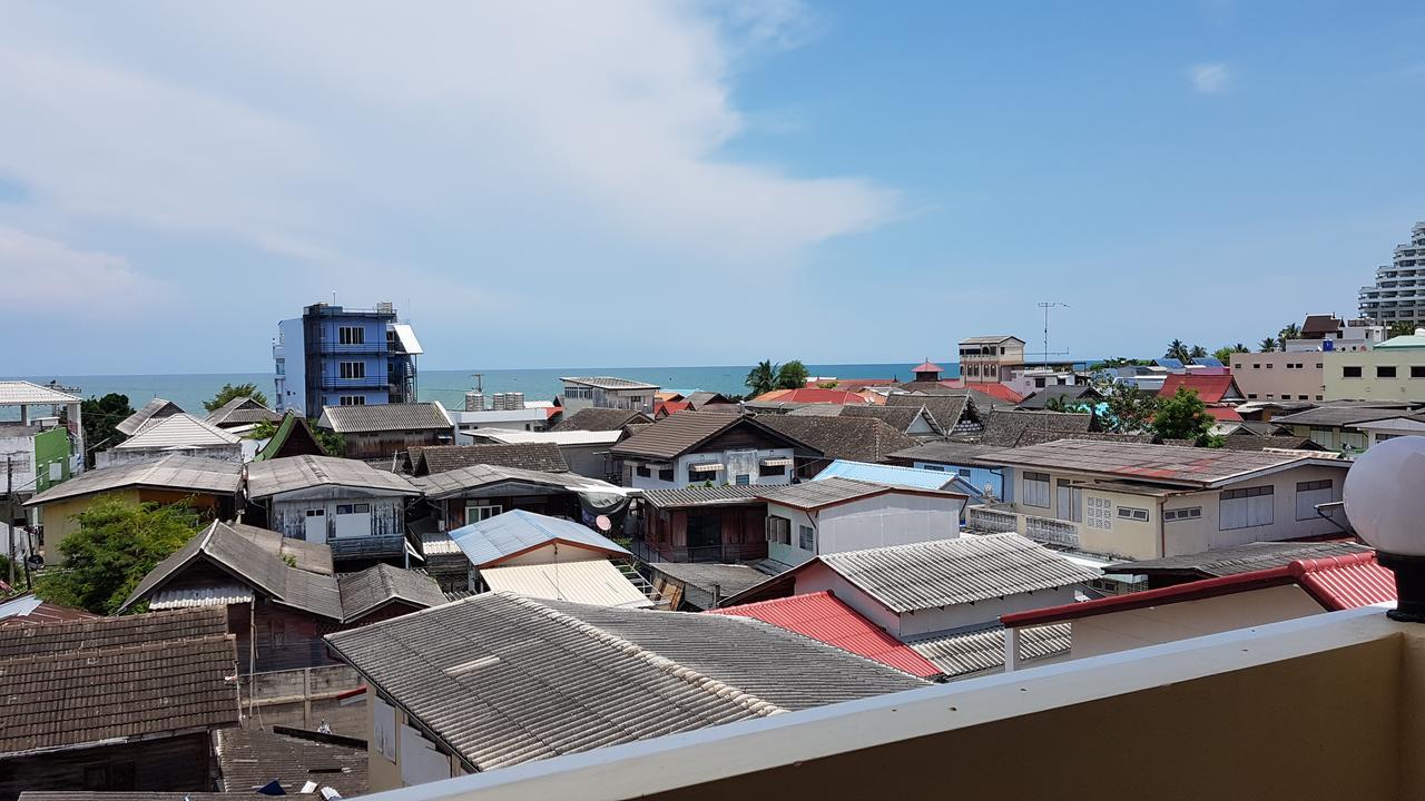 Baan Taweesuk Guest House HHQ Zewnętrze zdjęcie