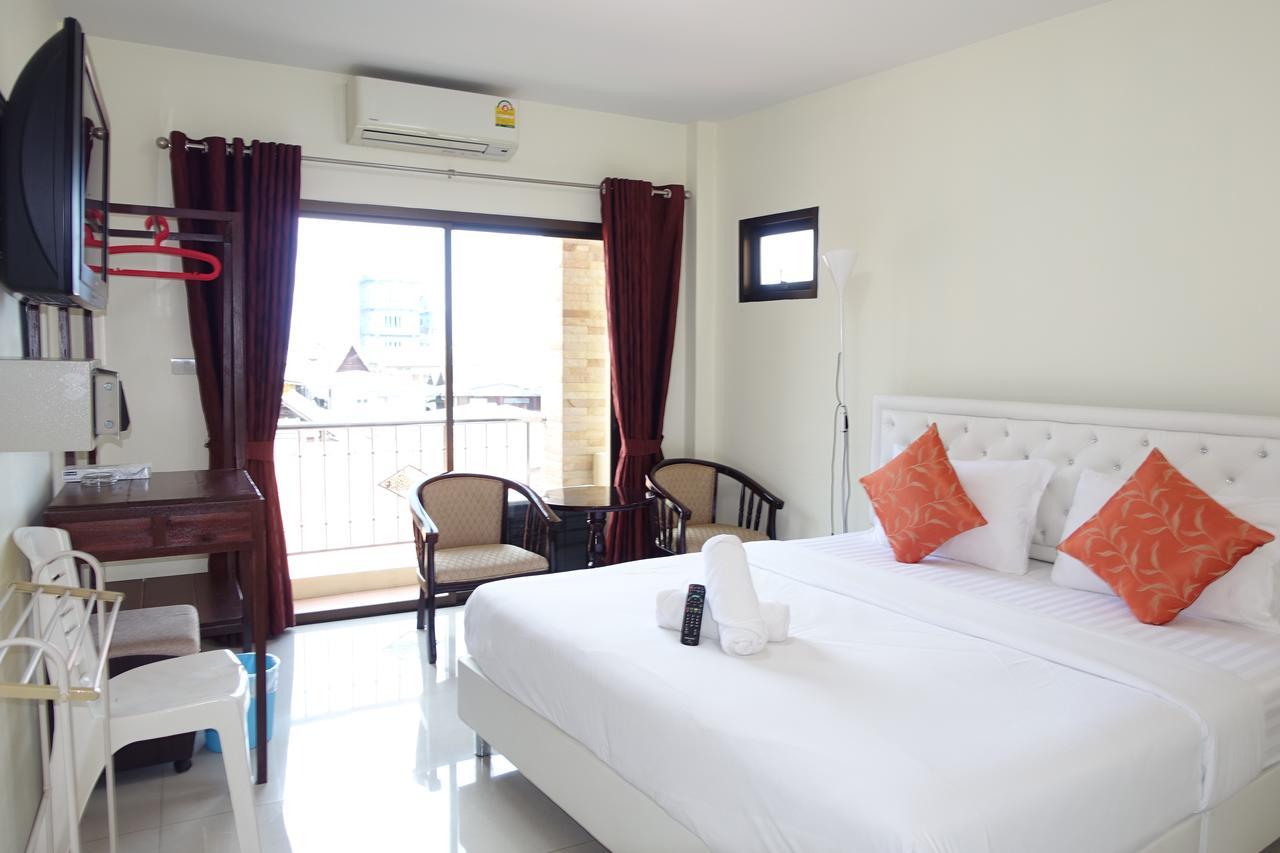 Baan Taweesuk Guest House HHQ Zewnętrze zdjęcie